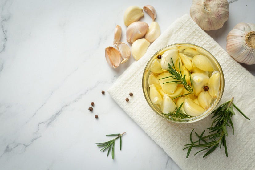 what are garlic and honey good for?