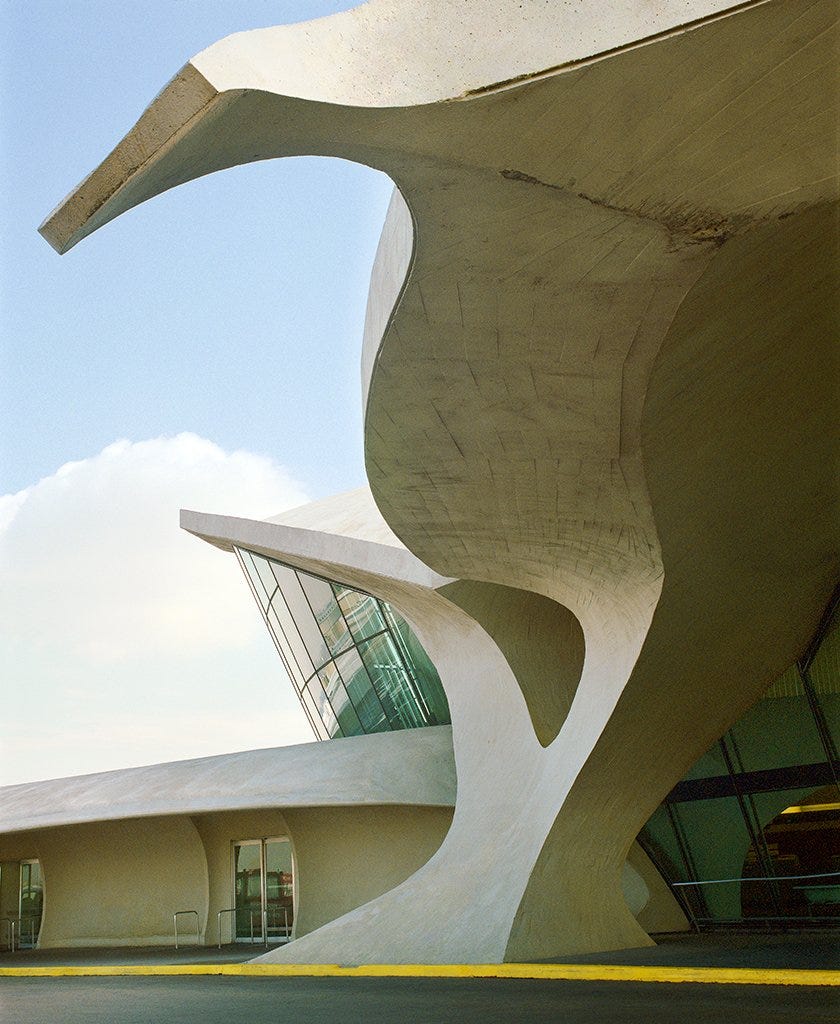 Above we see a closeup of how one of the many complex concrete formations meets the ground