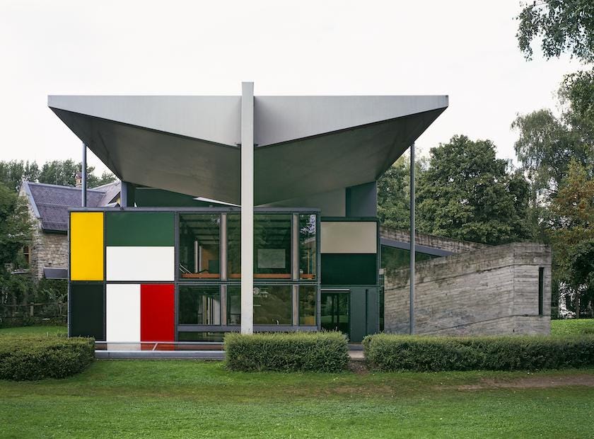 Now a gallery space for Le Corbusier’s work, the pavilion sits below a floating roof. (Photo: Barbara Burg and Oliver Schuh,