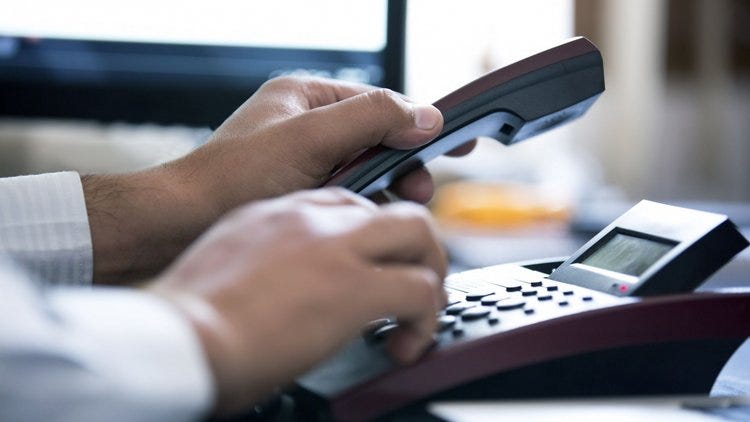 3 Strategies for Closing Sales Without Picking Up the Phone