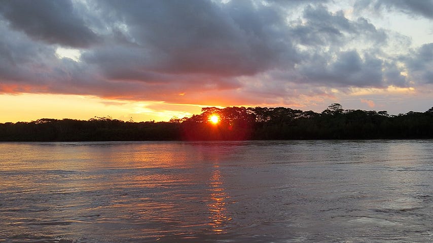 Lago sandoval entrance