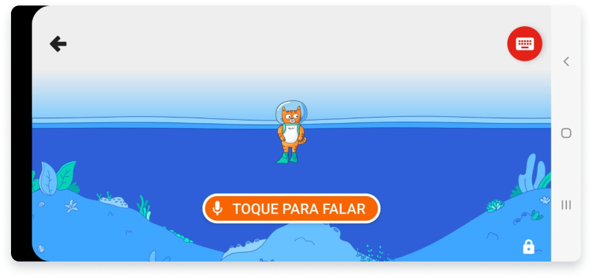Recorte de tela do YouTube Kids na página de busca por áudio. No centro da tela há um botão laranja com ícone de microfone e o texto “Toque para falar”. No fundo há uma ilustração de fundo do mar com um gato mergulhador.