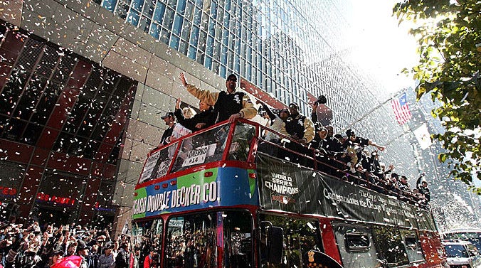 2005 White Sox World Series Champions Sit Down Team Photo Photo