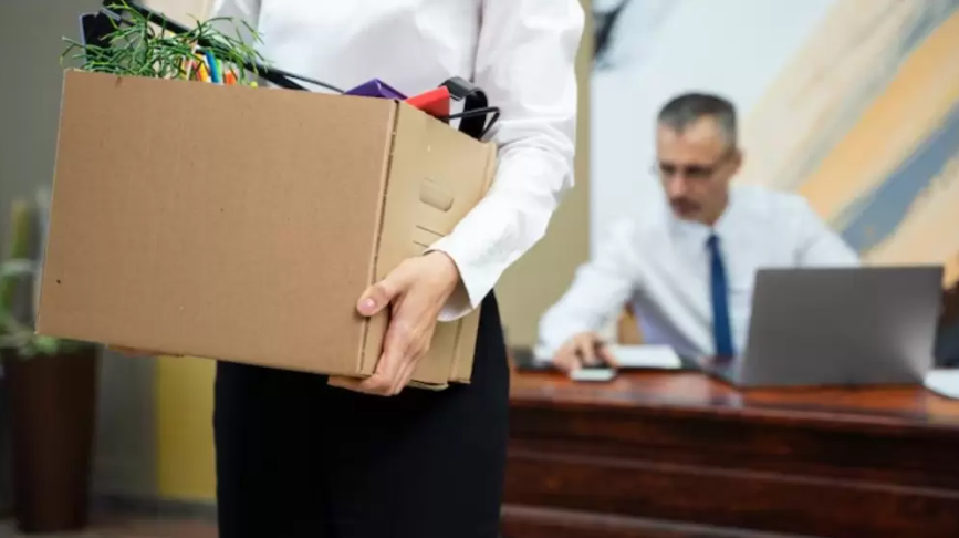 Análise de Turnover em uma Empresa de Tecnologia: da exploração de dados até a recomendação de…