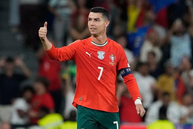 Penyerang dan kapten Timnas Portugal, Cristiano Ronaldo saat tampil di Kualifikasi Piala Dunia 2026 melawan Hungaria, 14 Oktober 2025. © AP Photo/Armando Franca