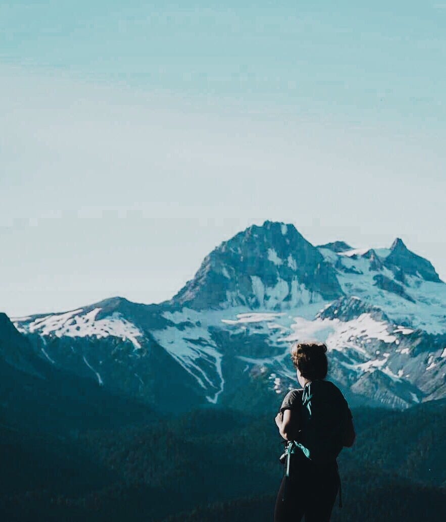 I move to another city, I don’t have friends there. I myself am very modest and therefore cannot begin to communicate 35 I move to another city, I don’t have friends there. I myself am very modest and therefore cannot begin to communicate 8