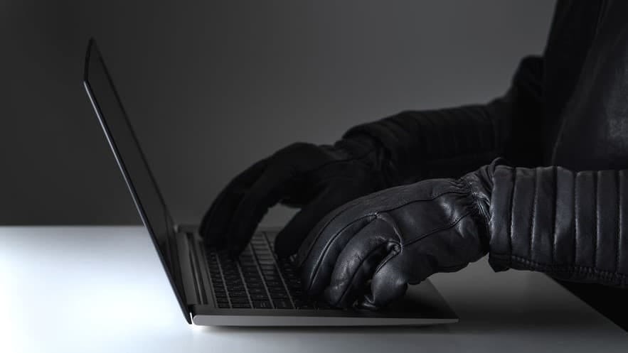 Uwaga na podejrzane platformy inwestycyjne i brokerskie