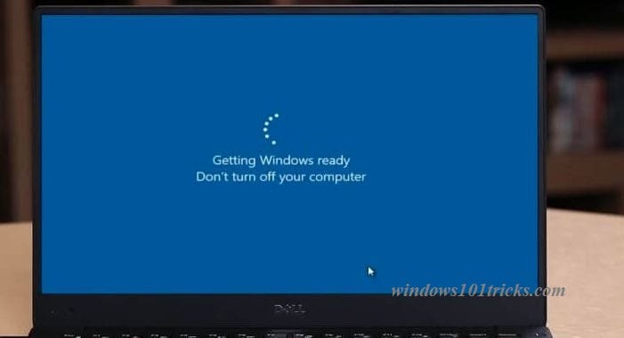getting updates windows 10 upgrade stuck