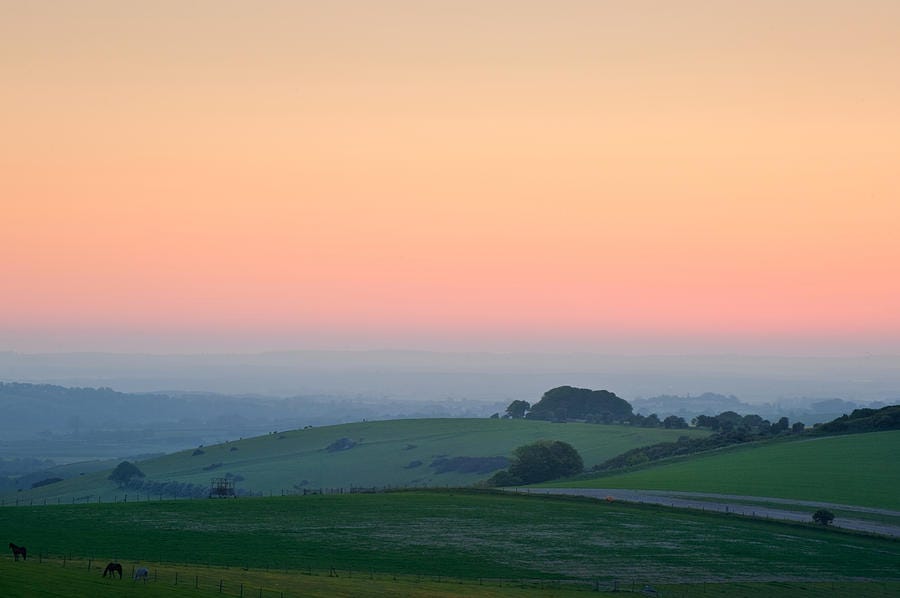 summer-sunrise-over-english-countryside-rural-landscape-matthew-gibson