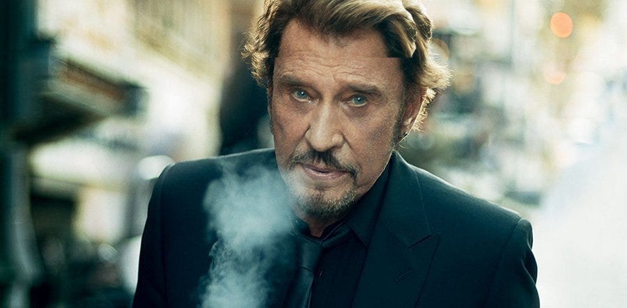 Johnny Hallyday : une ex-ministre souhaite que sa mort serve à dénoncer les dangers du tabac