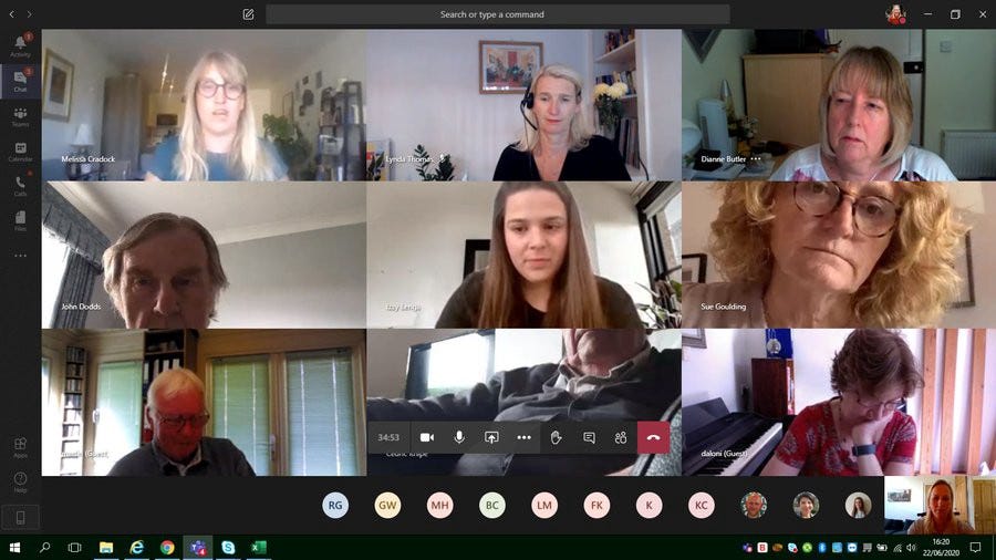 Screenshot of Lynda’s meeting with 15 Campaigners, and members of Macmillan’s Campaigns and Public Affairs teams.