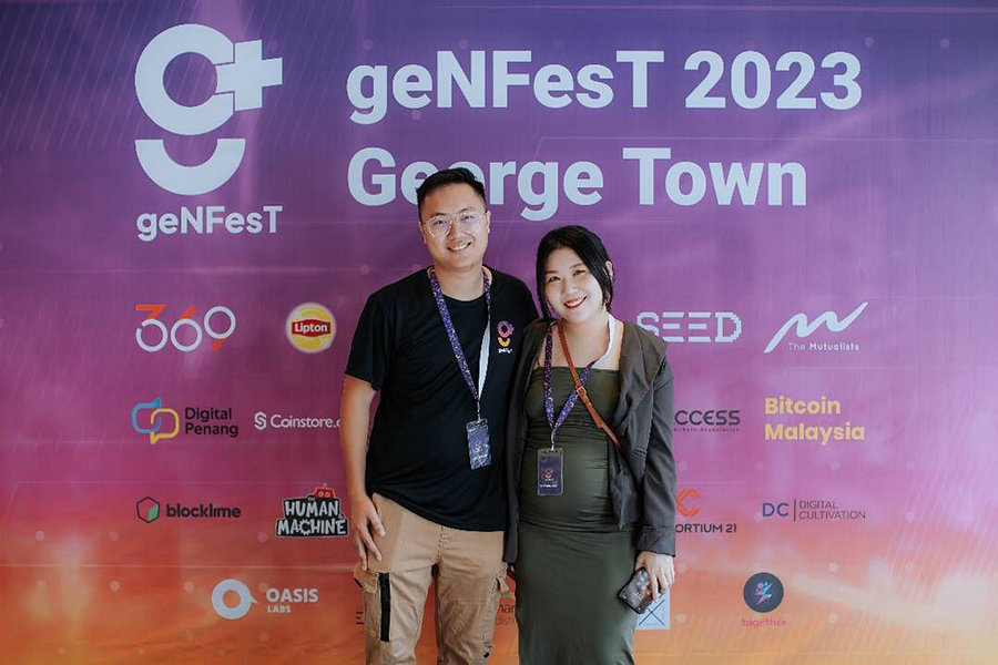 3six9 Co-Founder, Kelson Toh with 3six9 Co-Founder & geNFesT Curator Beryn Teoh