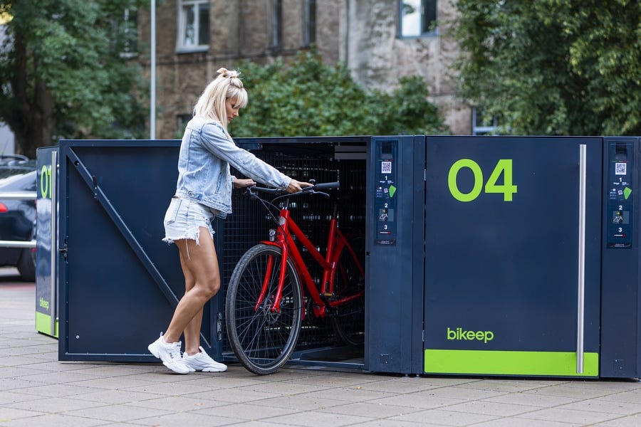 Bikeep locker with e-bike in transit station
