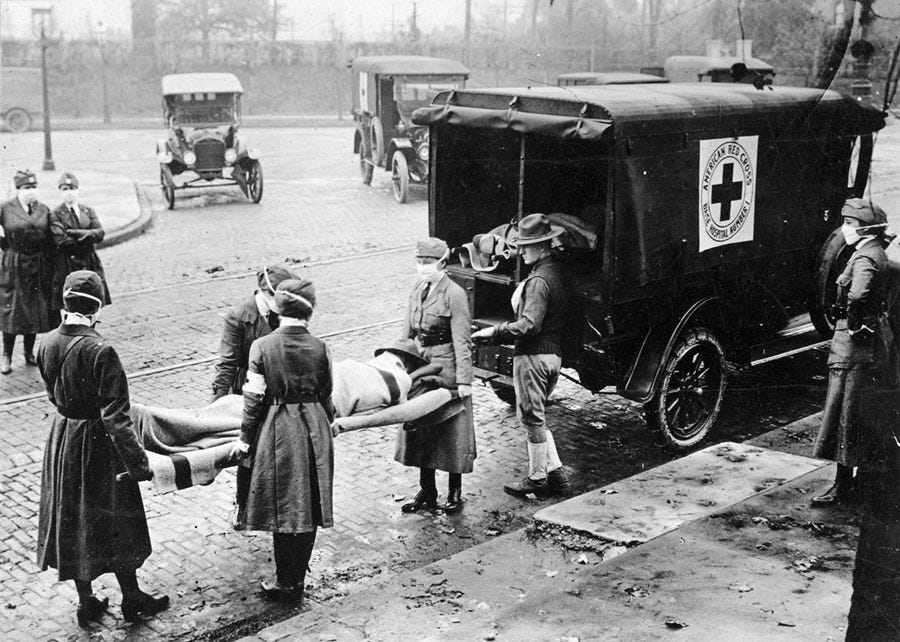 A St. Louis flu victim carried to an ambulance during the 1918 Spanish flu.