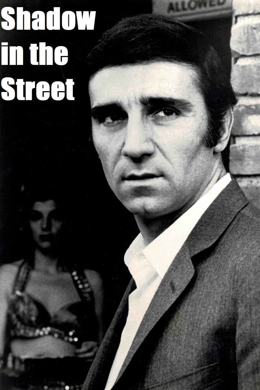 A Shadow in the Streets (1975) | Poster