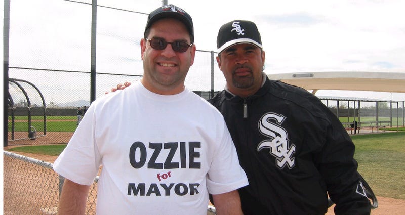Photo: Chicago White Sox manager Ozzie Guillen stands in the