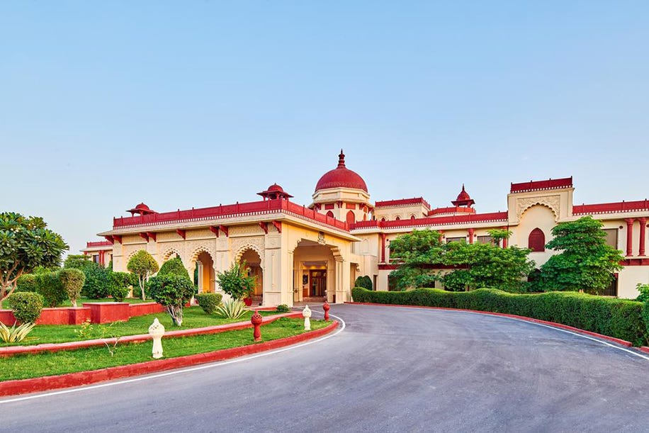 Royal Romance Awaits: 5 Best Destination Wedding Venues in Rajasthan