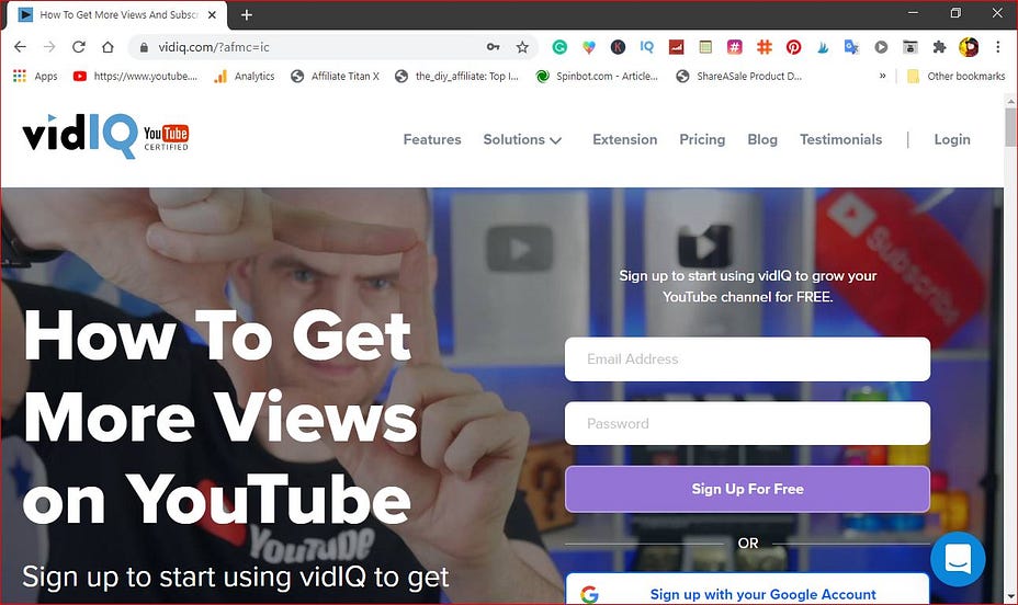 This Image contains the the Link to Start a Free VidIQ Account No Credit Card always Free https://vidiq.com?afmc=ic