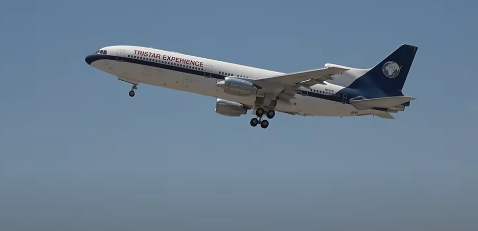 The Rise and Fall of the Lockheed L-1011 TriStar: Innovation in Aviati