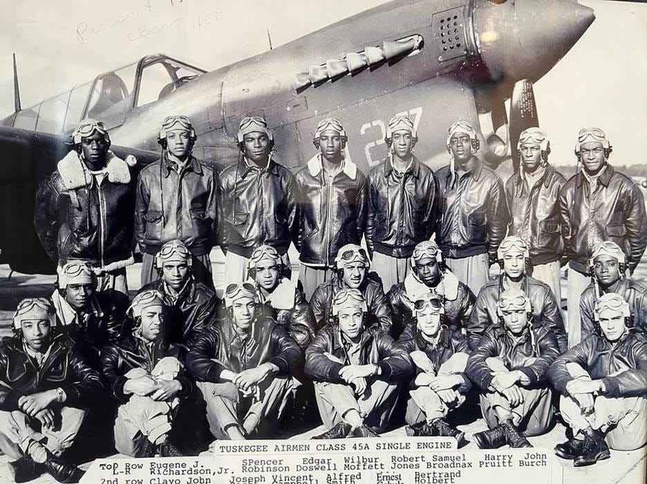 Tuskegee Airmen class 45A, with Dr. Eugene Richardson, Jr in the top row.