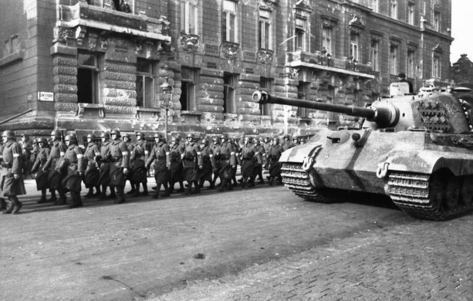 Invasão dos nazistas a Hungria em 1944