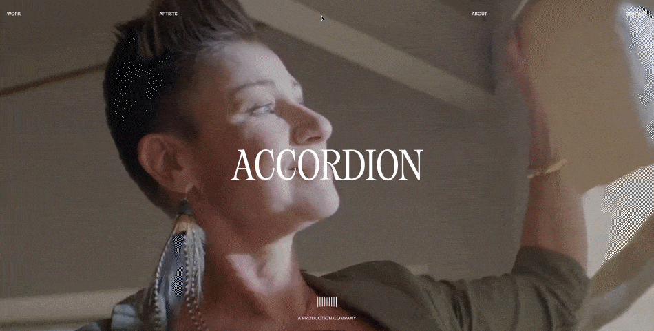 Accordion’s website utilizes masks for immersive page transitions and dynamic image carousels that contract and expand seamlessly, enhancing the overall user experience.