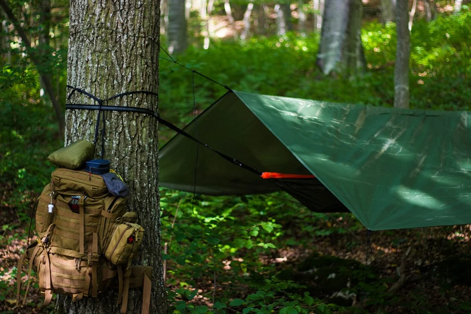 What goes in a 72-hour bug-out bag?