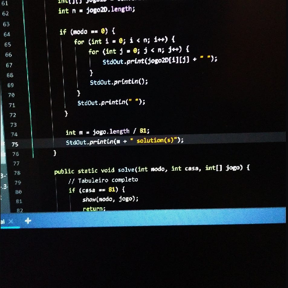 Parte de um código de programação, escrito em Java.
