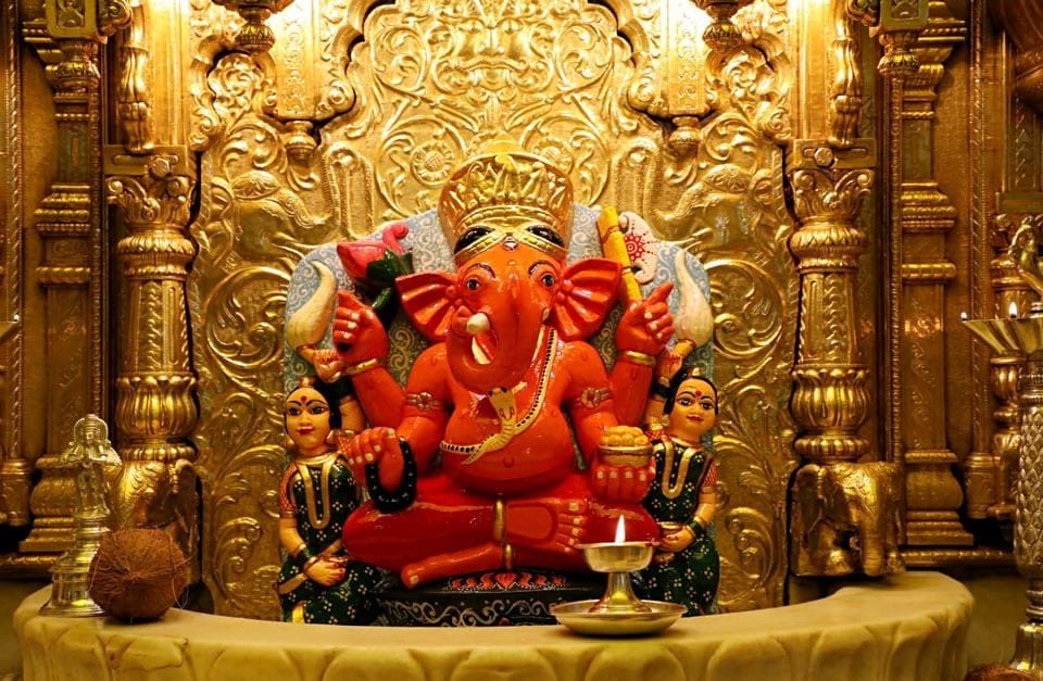 Idol od Shiddhivinayak Temple