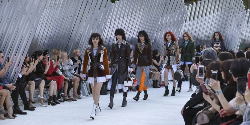 Louis Vuitton Cruise 2018 Fashion Show at the Miho Museum Highlights