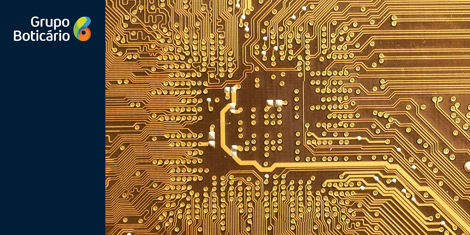 Circuito de TAG simbolizando tecnologia de identificação por radiofrequência