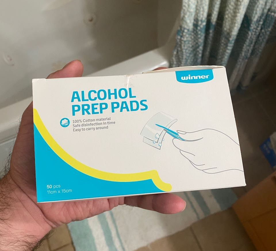 A box of Winner Large Alcohol Prep Pads