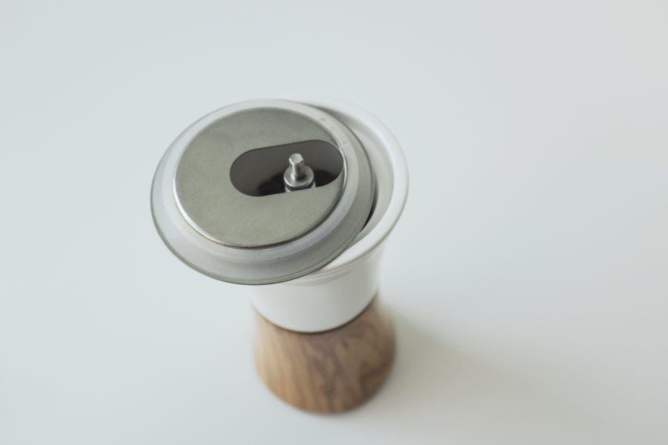 Hario ceramic and wood grinder-15