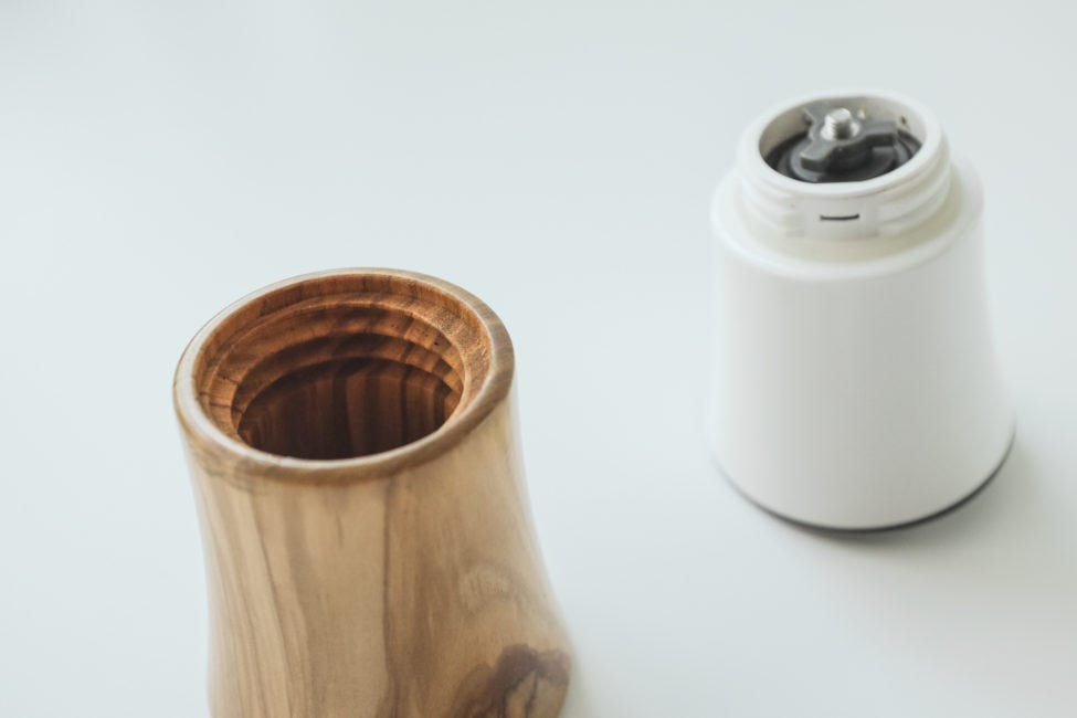 Hario ceramic and wood grinder-10