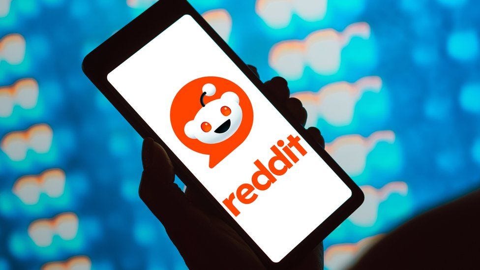 Reddit Expands Global Reach with AI Translation Technology