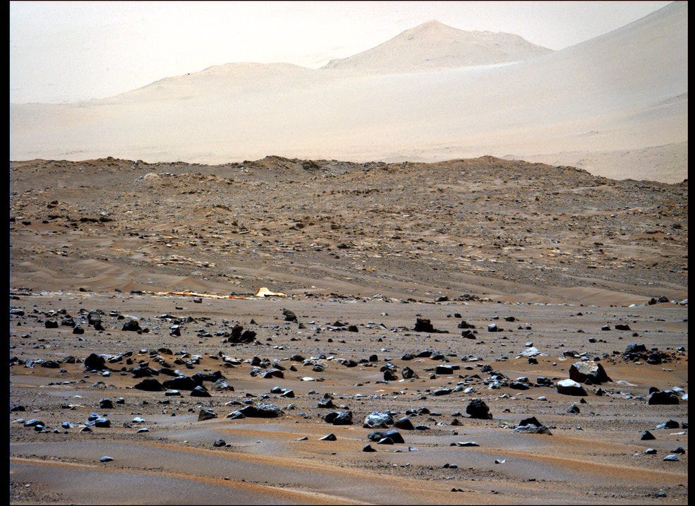 Why “organics on Mars” is meaningless for life
