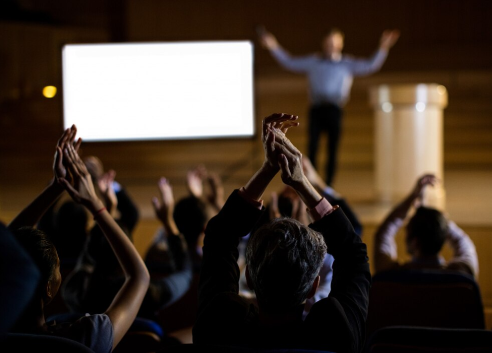 https://www.freepik.com/free-photo/audience-applauding-speaker-after-conference-presentation_8236815.htm#query=claps&position=5&from_view=search