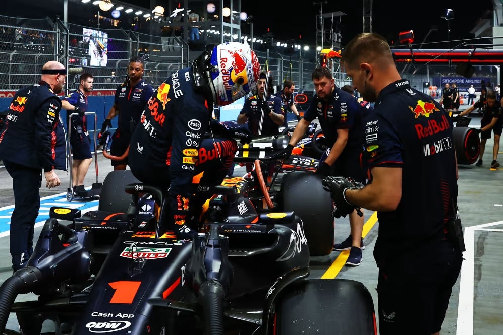 Both RedBull Drivers out of Qualification Round — 2 in Marina Bay 2023 Sinagpore Grand Prix