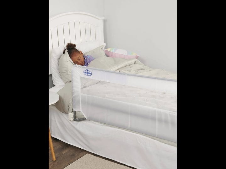 regalo-guardian-white-swing-down-portable-bed-rail-white-1