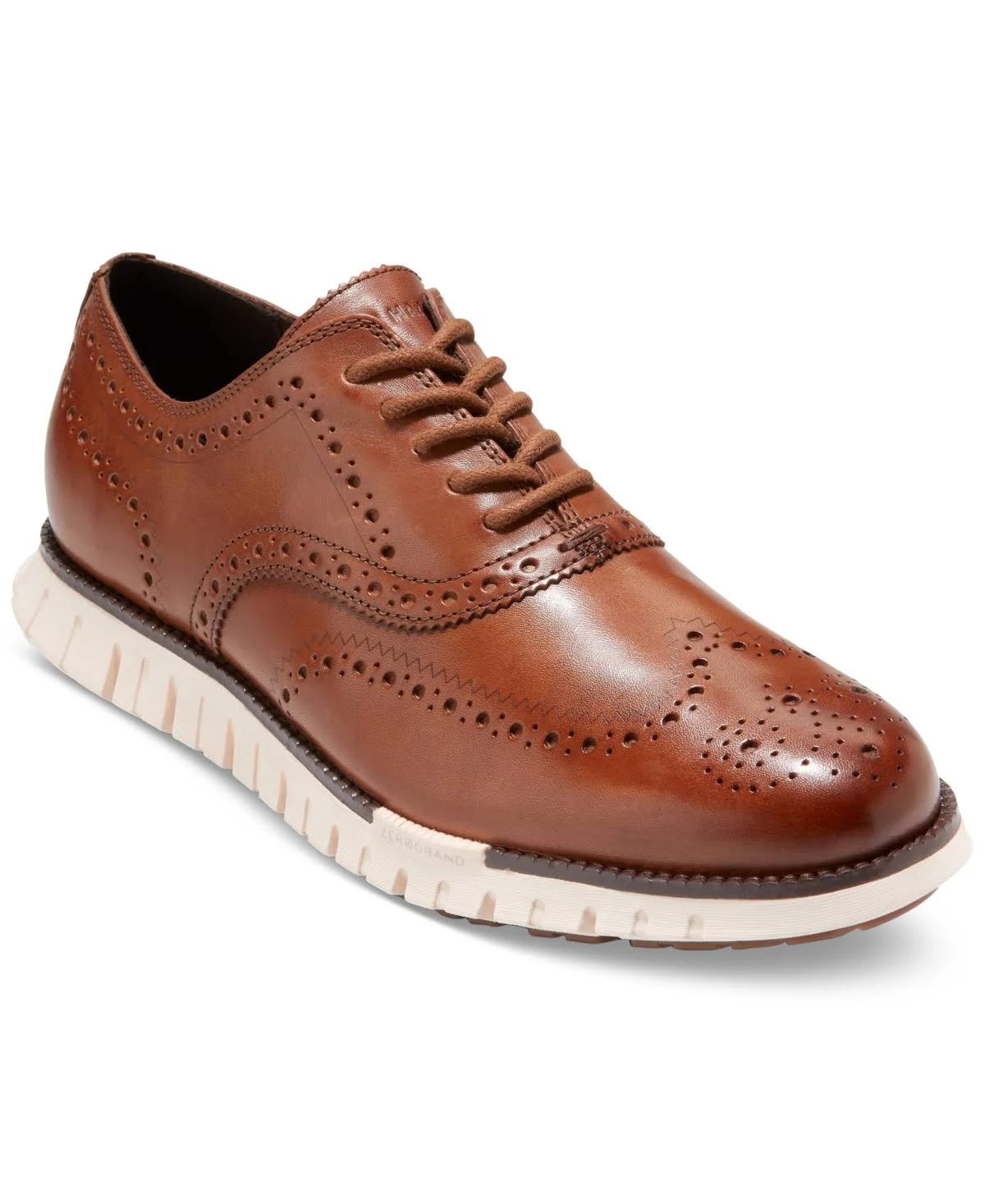 Sustainable Wingtip Oxford Shoes Made from Recycled Leather and Dandelion Rubber | Image