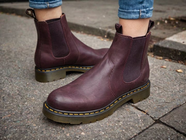 Doc-Martens-Chelsea-Boots-Platform-4