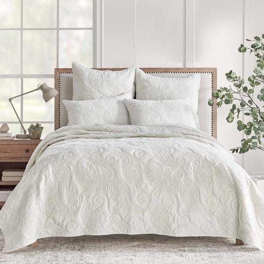 cream-velvet-full-queen-quilt-set-levtex-home-1