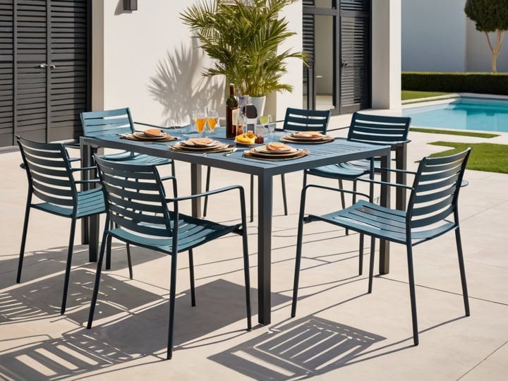Metal-Outdoor-Dining-Chairs-5
