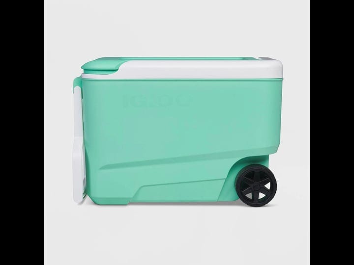 igloo-wheelie-cool-38qt-cooler-mint-1