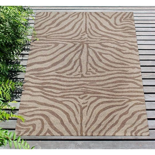 liora-manne-ravella-zebra-indoor-outdoor-rug-brown-42x66-1