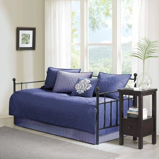 madison-park-quebec-6-piece-daybed-set-navy-1