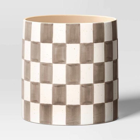 checker-stoneware-indoor-outdoor-planter-pot-brown-8x8-threshold-1