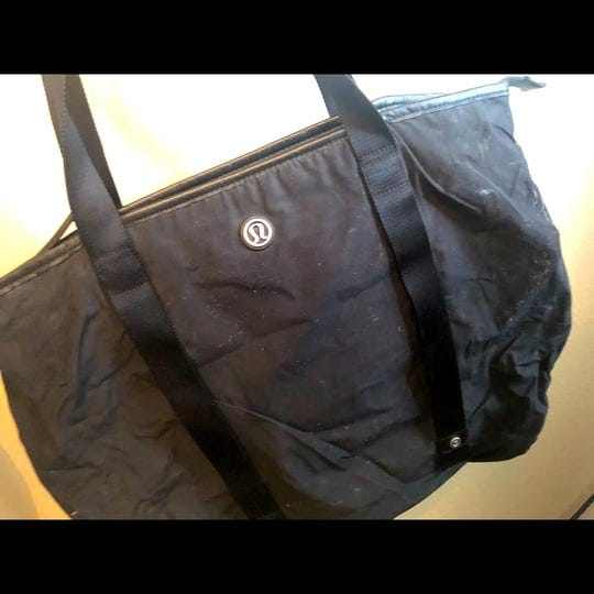 lululemon-athletica-other-lululemon-bag-color-black-silver-size-os-jessiejclosets-closet-1