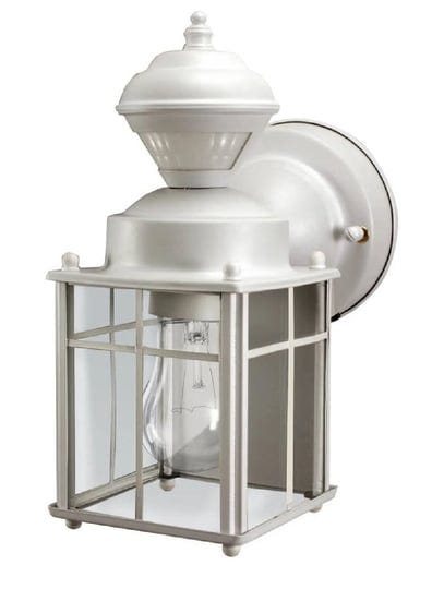 heathco-bayside-mission-style-motion-activated-lantern-white-1