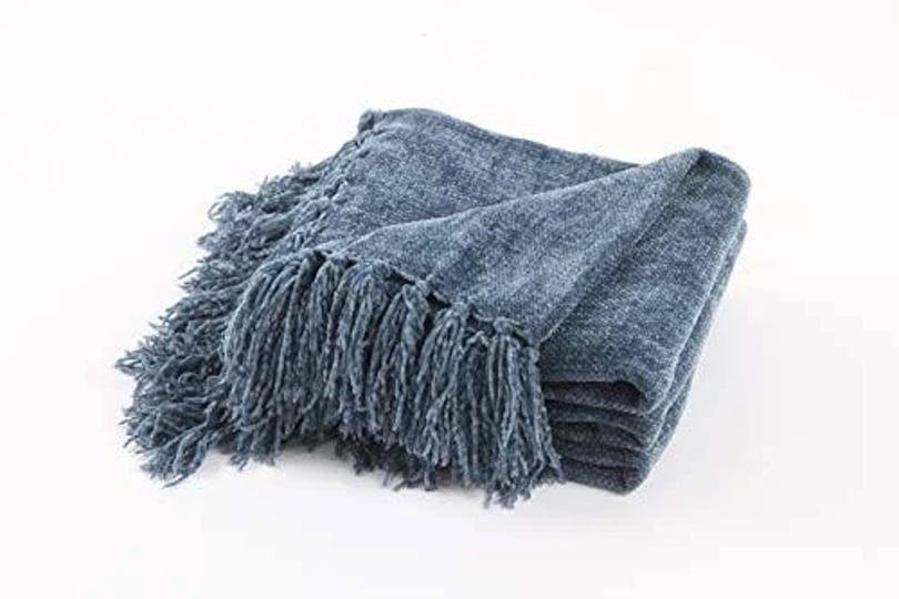 freshmint-throw-blanket-soft-fluffy-chenille-with-decorative-tassel-fringe-for-home-decor-sofa-couch-1